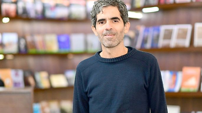 “Existe ese vacío que empuja a cierta frustración, al absurdo”