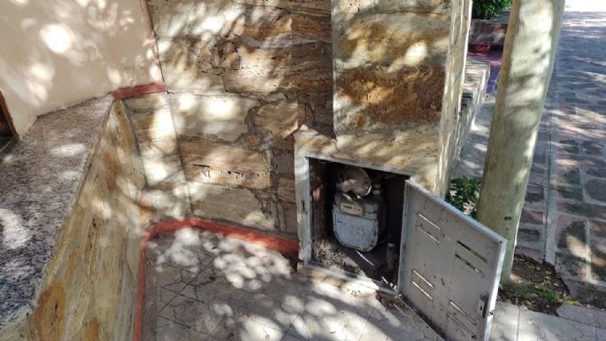 Ola de destrozos y robos de medidores de gas en barrio Roque Sáenz Peña