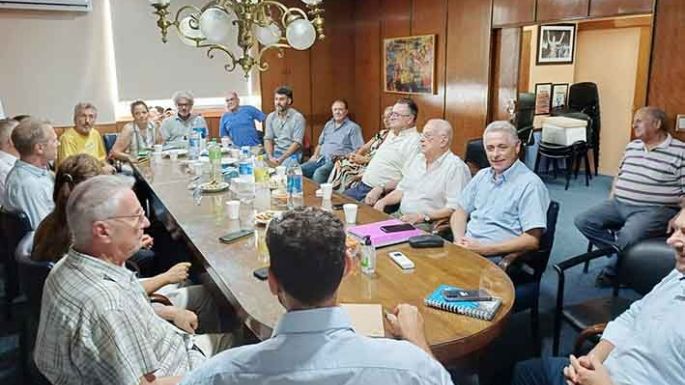 Cooperativistas buscan estrategias para bajar el precio de los alimentos