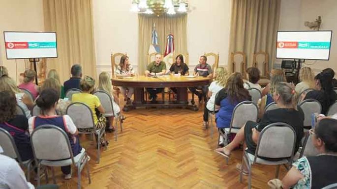 Por las escuelas en condiciones