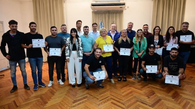 Reconocieron a los emprendedores gastronómicos “mejores valorados" del Recorrido Peñero