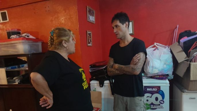 Fabricio Rodríguez entregó útiles escolares en el comedor Caritas Felices