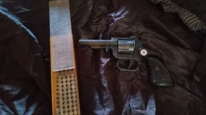 Un hombre denunció a su expareja que lo había amenazado con un arma