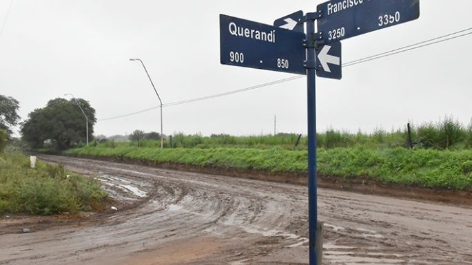 Calvario para entrar y salir de un barrio