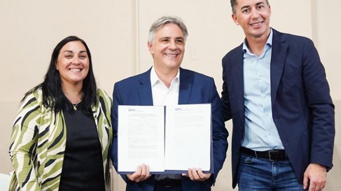 Llayora anunció obras