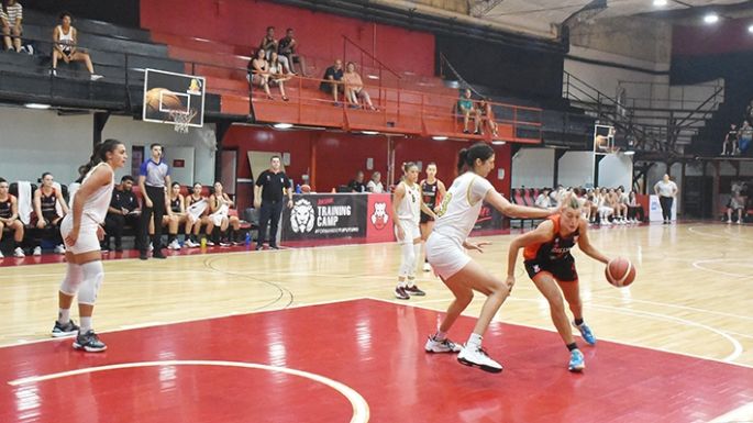Ameghino se recuperó con un triunfazo ante Obras