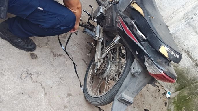 Dos detenidos por circular en motos robadas
