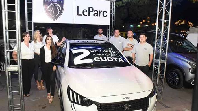 Le Parc: con un cuarto de siglo de transparencia, el concesionario elegido por Peugeot y Citroën