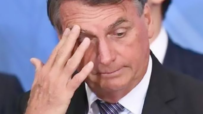 Impiden la salida del país de Bolsonaro