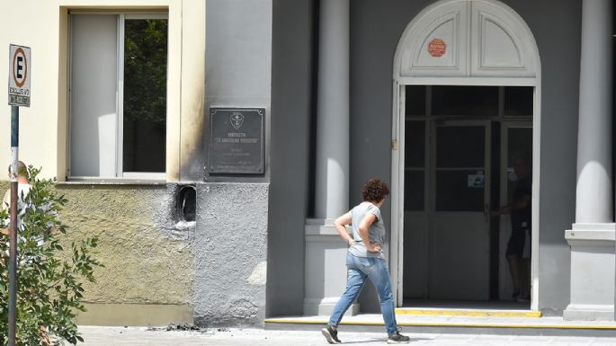 Principio de incendio en el colegio Trinitarios, sin daños dentro ni personas heridas