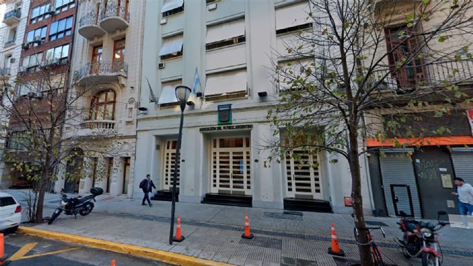 Suspendieron los artículos del DNU que permitían a los clubes convertirse en Sociedades Anónimas