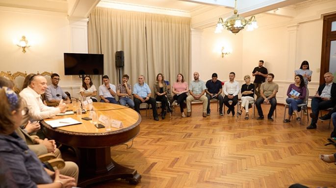 Reunión con profesionales para diseñar políticas públicas