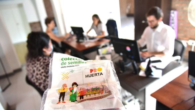 Comenzó la entrega de kits de semillas