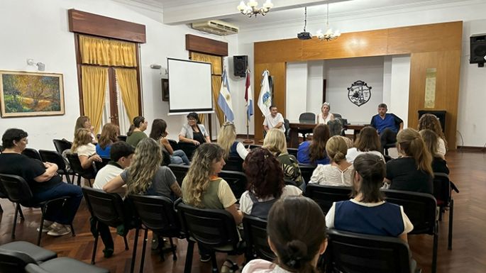 Con el dengue a las escuelas