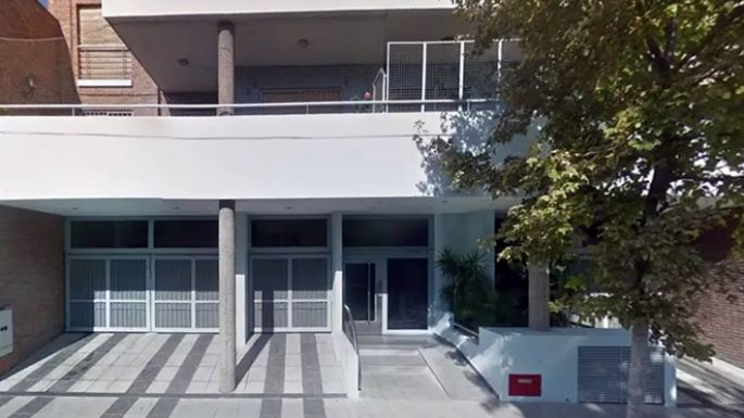 Asesinó a su padre, lo descuartizó y guardó los restos en una valija
