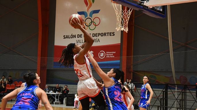 Ameghino ganó y goleó, y ahora va por Montmartre