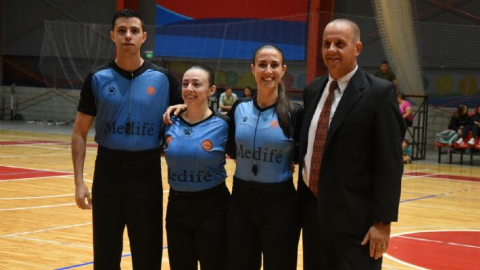 Ameghino ganó y goleó, y ahora va por Montmartre