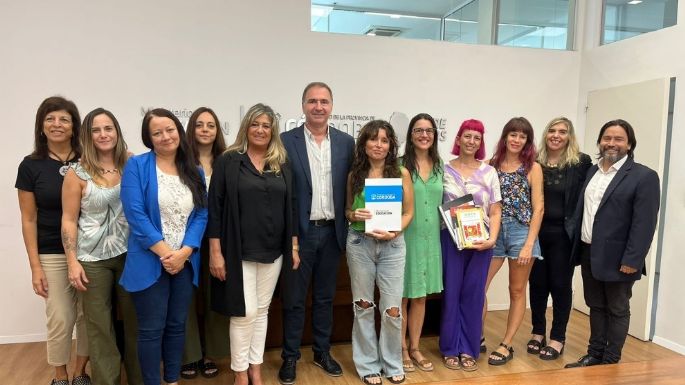 Educación y Abuelas de Plaza de Mayo firmaron convenio de cooperación