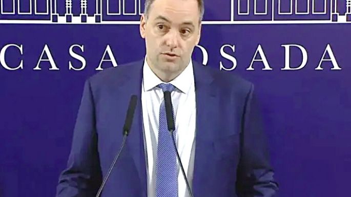 Desmentida desde Asia al vocero presidencial