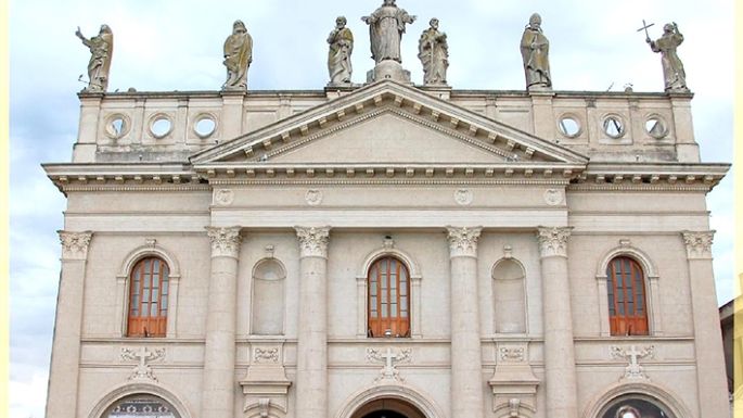 Inicia la celebración central de la Iglesia