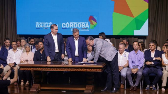 Firmaron un convenio para fortalecer la educación en Villa María