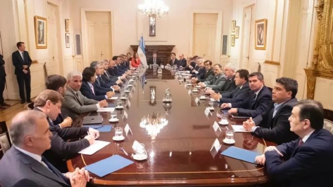 El Gobierno convocará a todos los gobernadores a una reunión