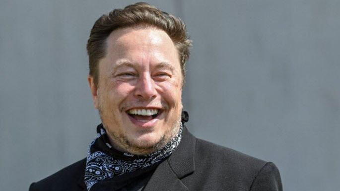Musk quiere su propio correo