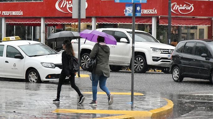 ¿Hasta cuándo seguirá lloviendo sin parar?