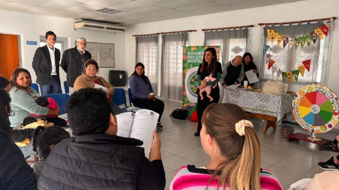 Tagni participó de la entrega de ajuares para embarazadas
