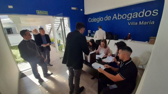 Abogados votan a su próximo presidente