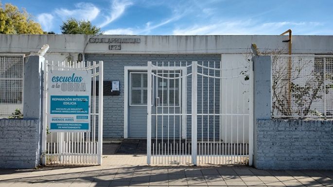 Un alumno de 12 años golpeó a la maestra y le fracturó la mandíbula