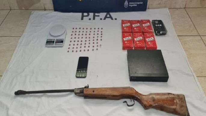 Detuvieron a 13 personas tras desarticular una red narco criminal en Córdoba