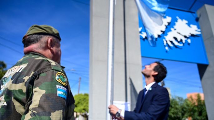 Emotivo homenaje a los veteranos y caídos en Malvinas