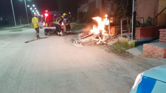Controlaron un incendio de restos de podas y madera