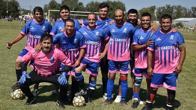 Le quitó el invicto y comparten la punta