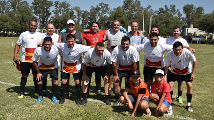Le quitó el invicto y comparten la punta