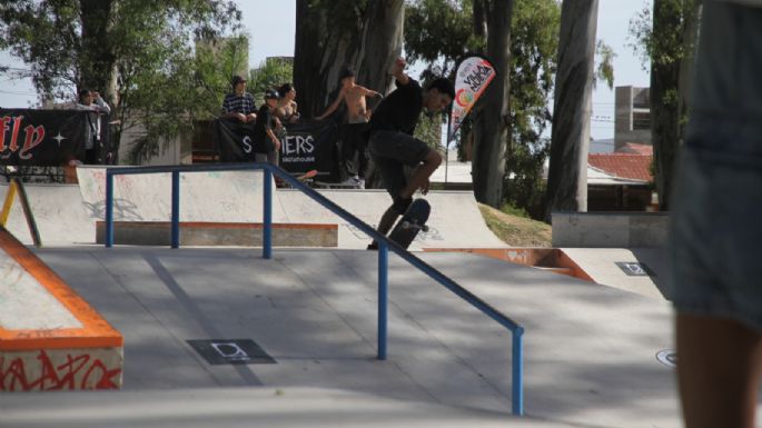Comenzó el Circuito Cordobés de Skate con sede en Villa Nueva