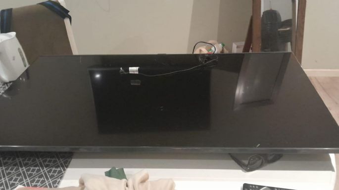 Encontraron en un descampado un televisor que habían robado en una casa vecina