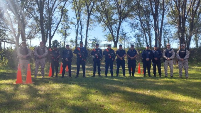 Capacitaron a oficiales superiores y jefes en armas no letales