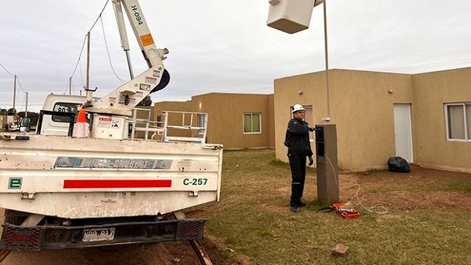 Conectaron el servicio eléctrico a 46 viviendas