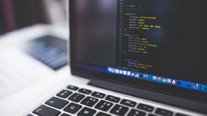 Ofrecen un curso gratuito de programación para estudiantes