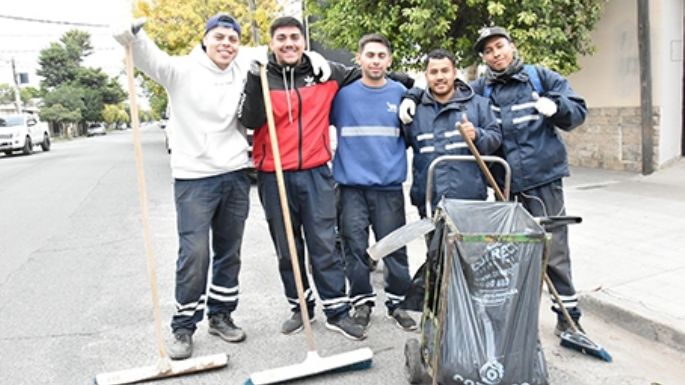 Mucho más que un barrendero
