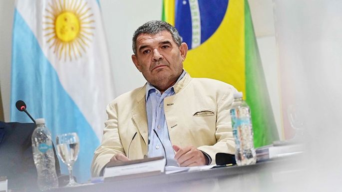 Destituyeron a Olmedo de la Presidencia del Parlasur