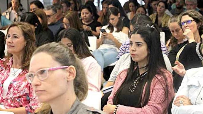 Hoy, tercera jornada de capacitación docente