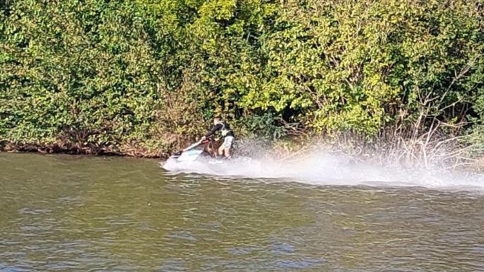 Finalmente secuestraron el jet ski que deambulaba dentro del lago