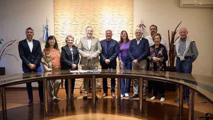 Con las colectividades