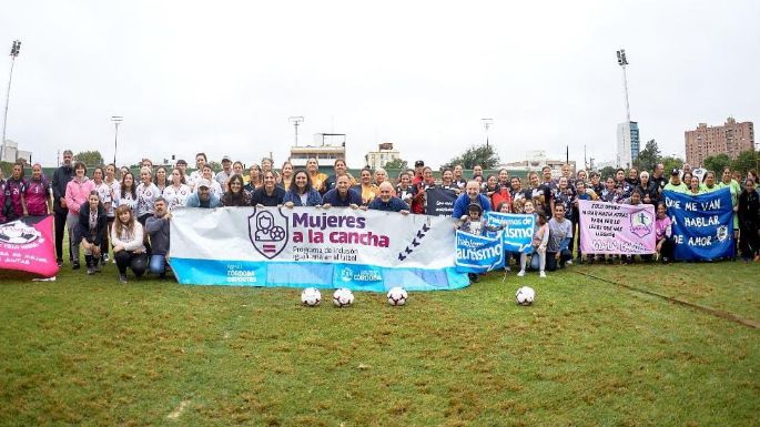 Inició el campeonato villamariense de "Mujeres a la cancha"