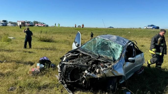 Murió una persona tras despistar hacia la banquina