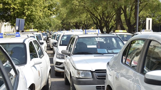 Aumenta un 40% la tarifa del taxi