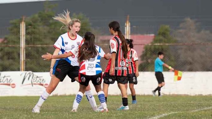 La Uni arranca en el Imperio
